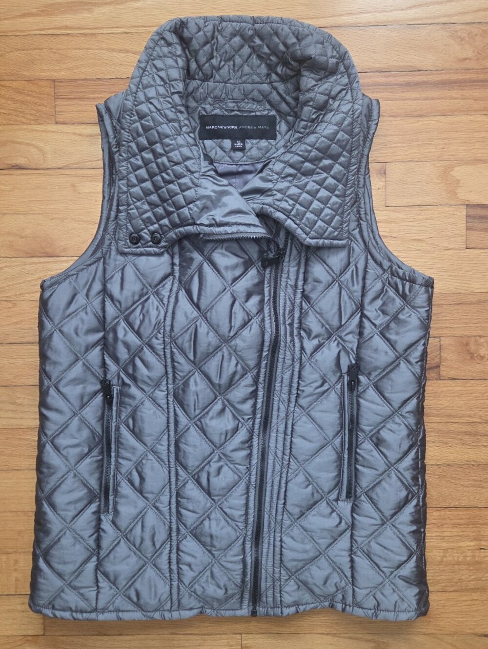 Womens Andrew Marc Quilted Puffer Vest in Charcoal Gray Size M